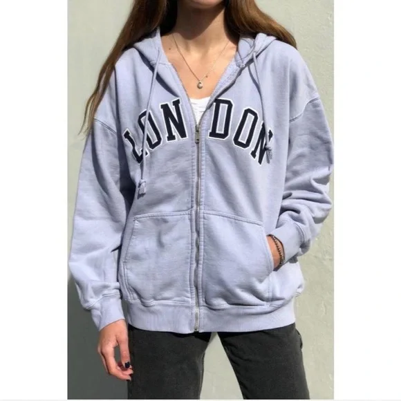 Brandy Melville Christy London Hoodie - Picture 4 of 5